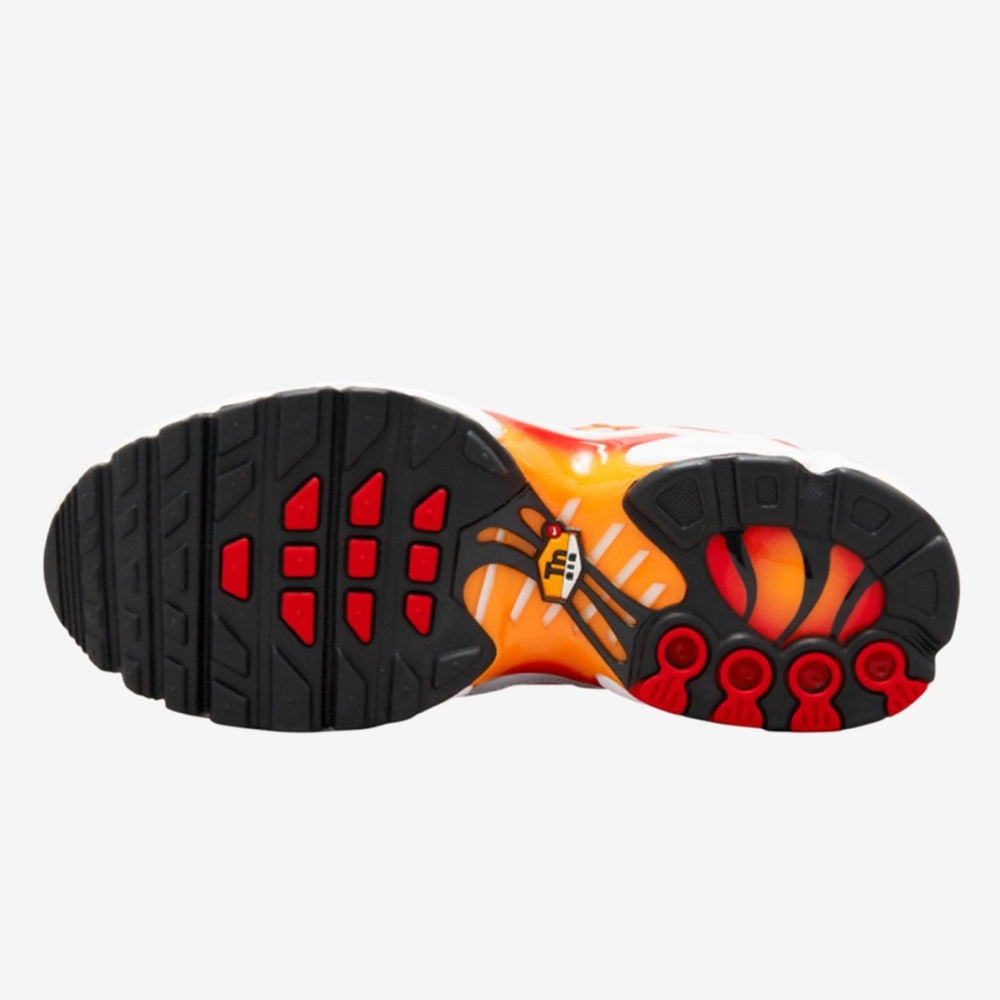 Nike Big Kids Air Max Plus EMEA FN3857 100 - Picture 4 of 5